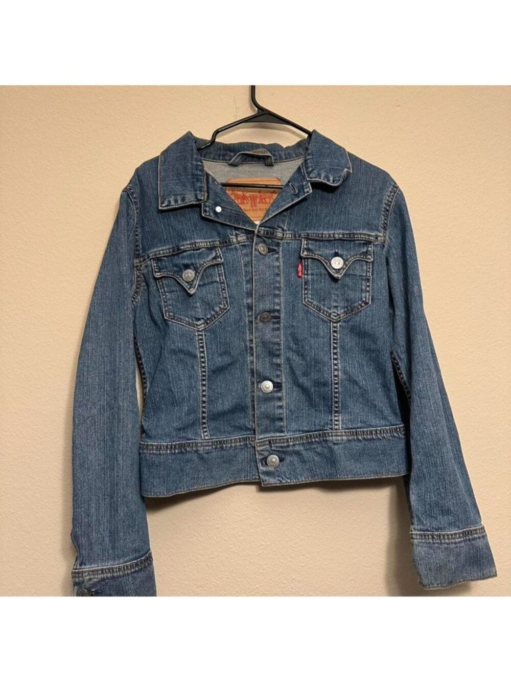 Vintage Y2K Levi’s Denim Medium Wash Jacket